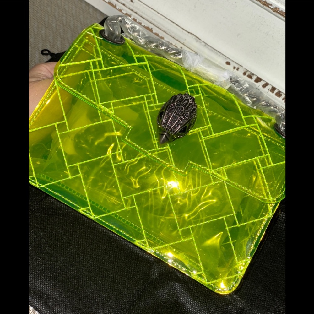 KURT GEIGER LONDON
Neon Yellow Mini Kensington Transparent Shoulder Bag - Picture 3 of 6